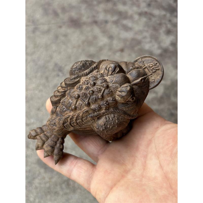 越南沉香木雕金蟾蜍茶宠物饰品精品茶具配件茶桌茶道金蝉财富茶桌
