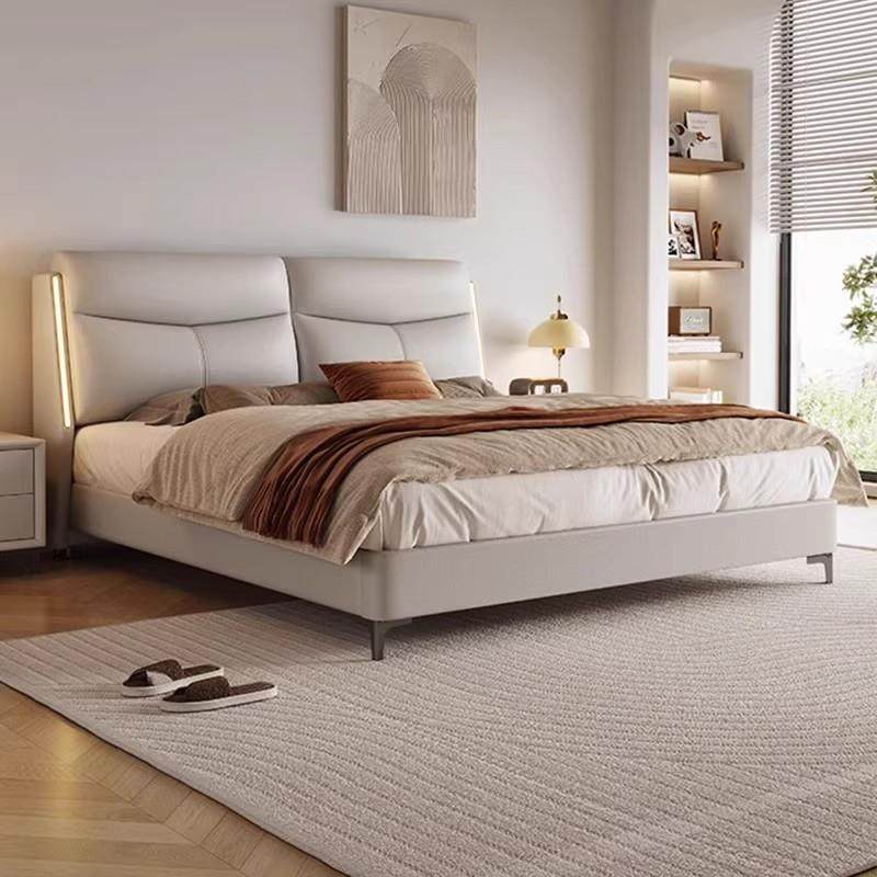 现代简约真皮床意式极简主卧轻奢高端大气双人1米8储物软包静音床