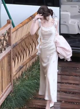 MTHE温柔风气质蕾丝荡领长裙修身显瘦新中式纯欲风鱼尾裙洋气百搭