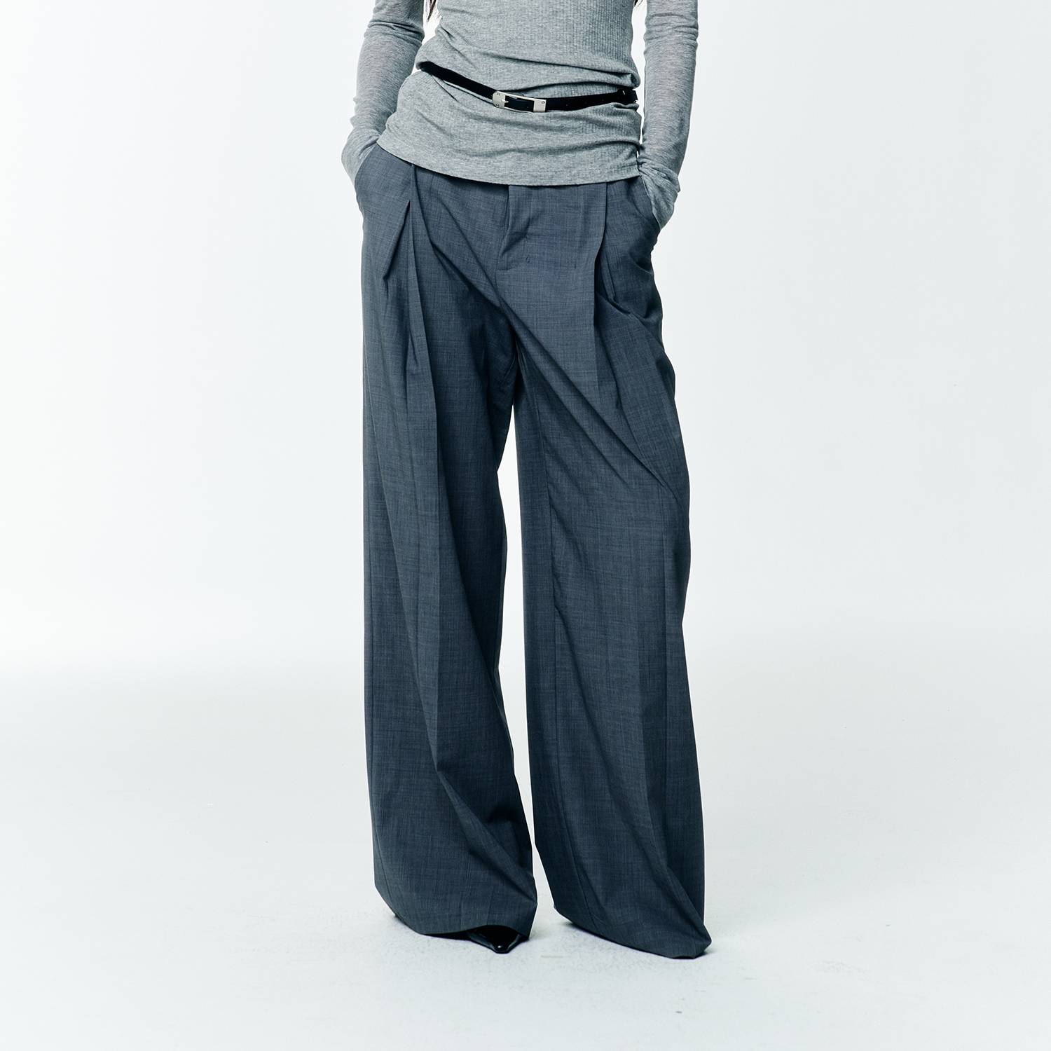 秋季新款高腰垂感休闲直筒西装裤