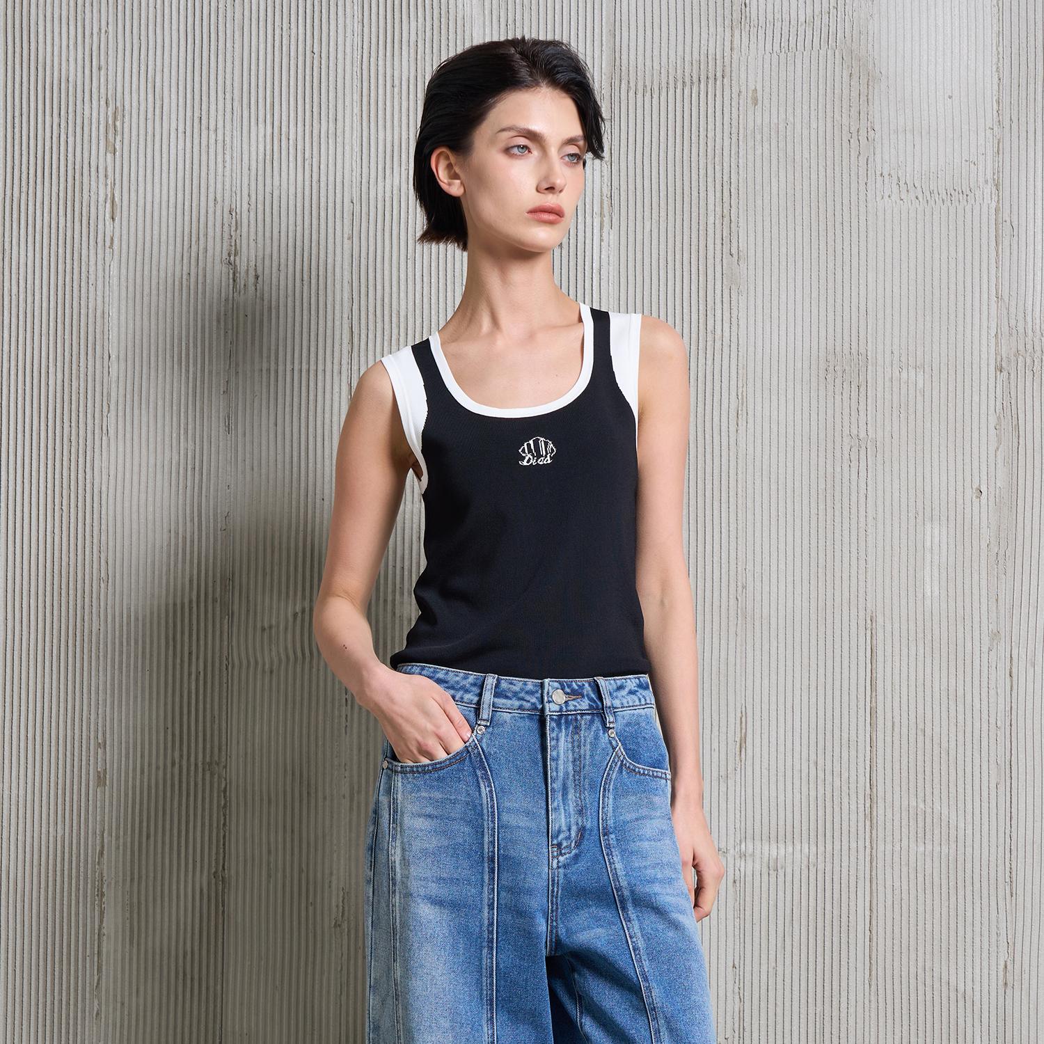 撞色U型领吊带打底背心针织衫女