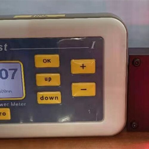 激光功率计热电型 6W量程 1mW分辨率 响应速度快 进口产品的质量