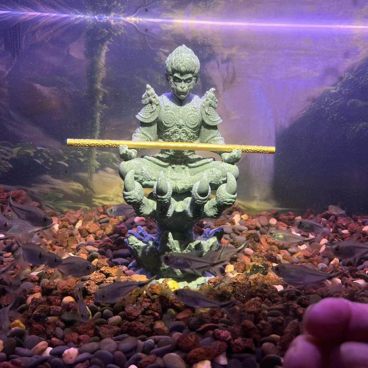 大圣归来鱼缸造景 龙爪霸气水族装饰底座青砂石假山微景观摆件