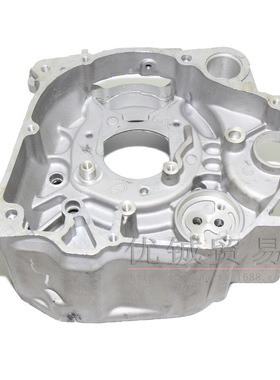 春风大绵羊水冷CF250摩托车曲轴箱小箱体发动机动力壳右箱体ATV