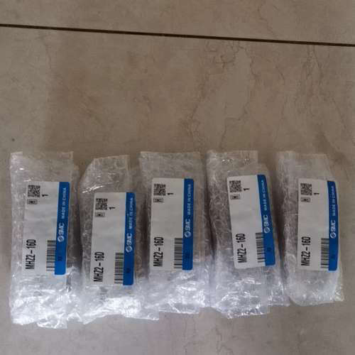 手指气缸MHZ2-16D，全新原装议价