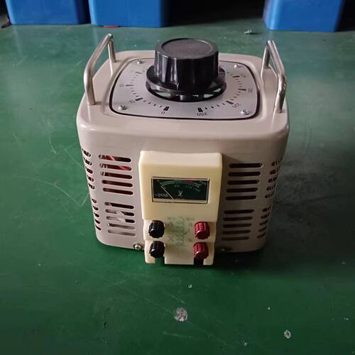 单相调压器TDGC2-5KVA接触式调压器220V交流0-250V可调