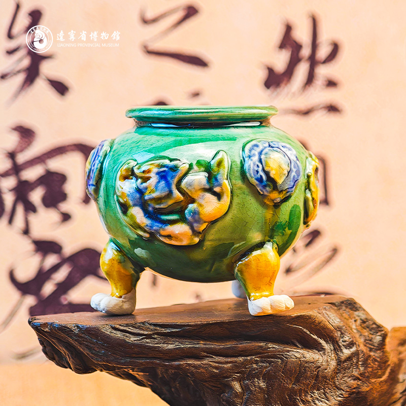 辽宁省博物馆三足罐创意冰箱贴