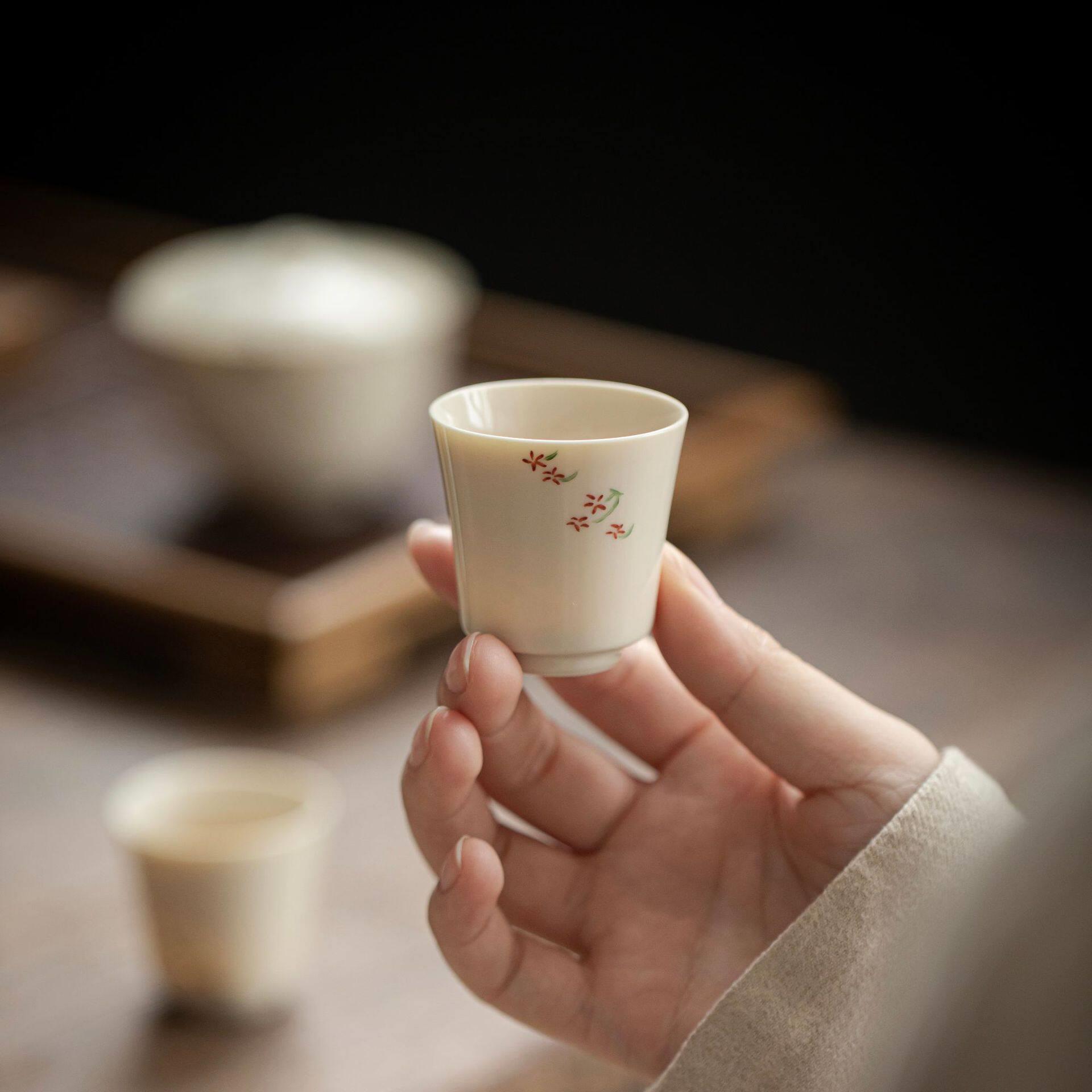 【千音 海棠春韵茶杯】果青釉釉上粉彩手绘小品杯功夫茶具品茗杯