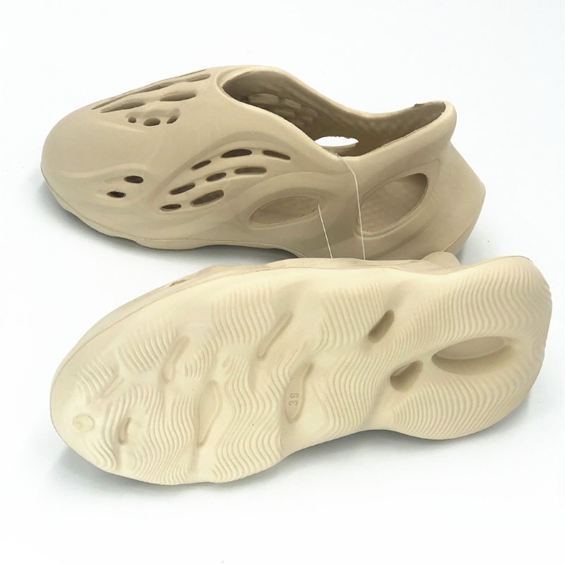 2022 Lazada summer plus size flat sandals beach Hollow shoes