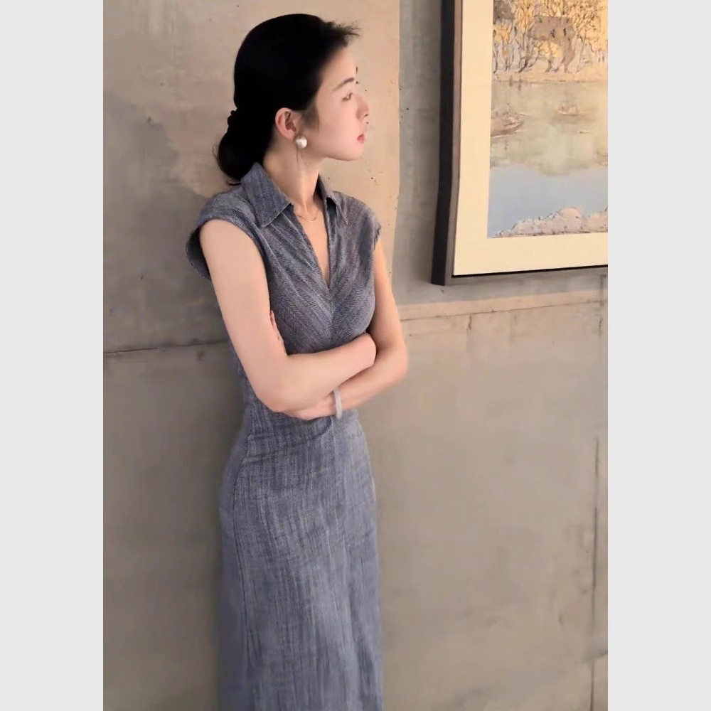 新中式国风改良版灰色无袖连衣裙2026新款掐腰修身性感辣妹长裙夏