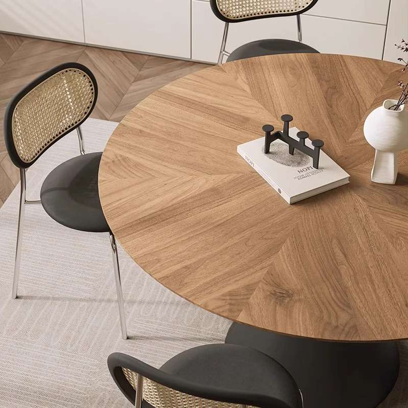 黑胡桃木圆形餐桌椅组合 意式极简餐桌复古风圆桌家用小户型法式