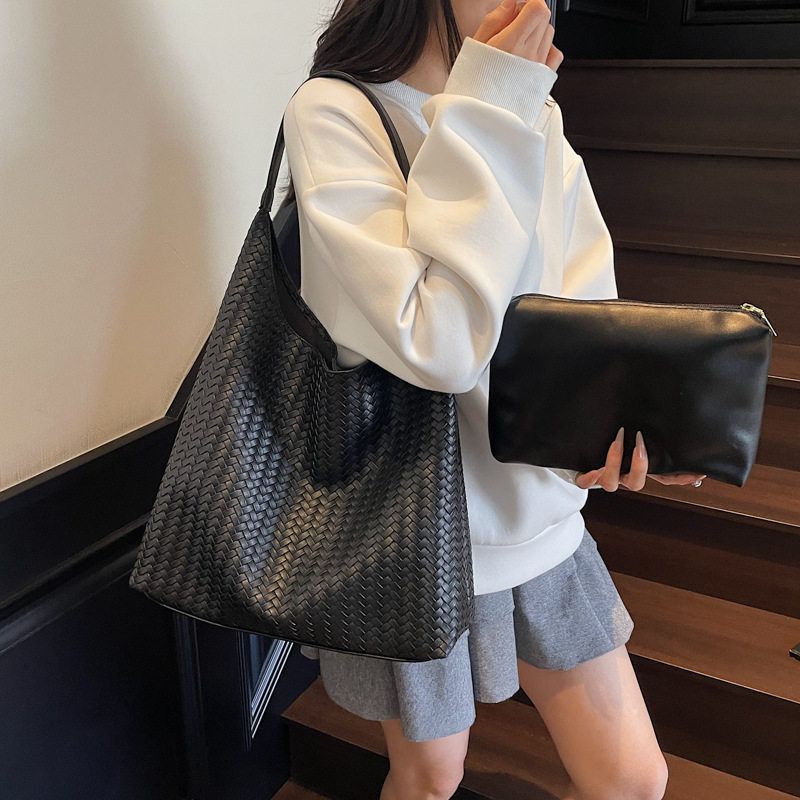 复古手提水桶包包女2025秋冬