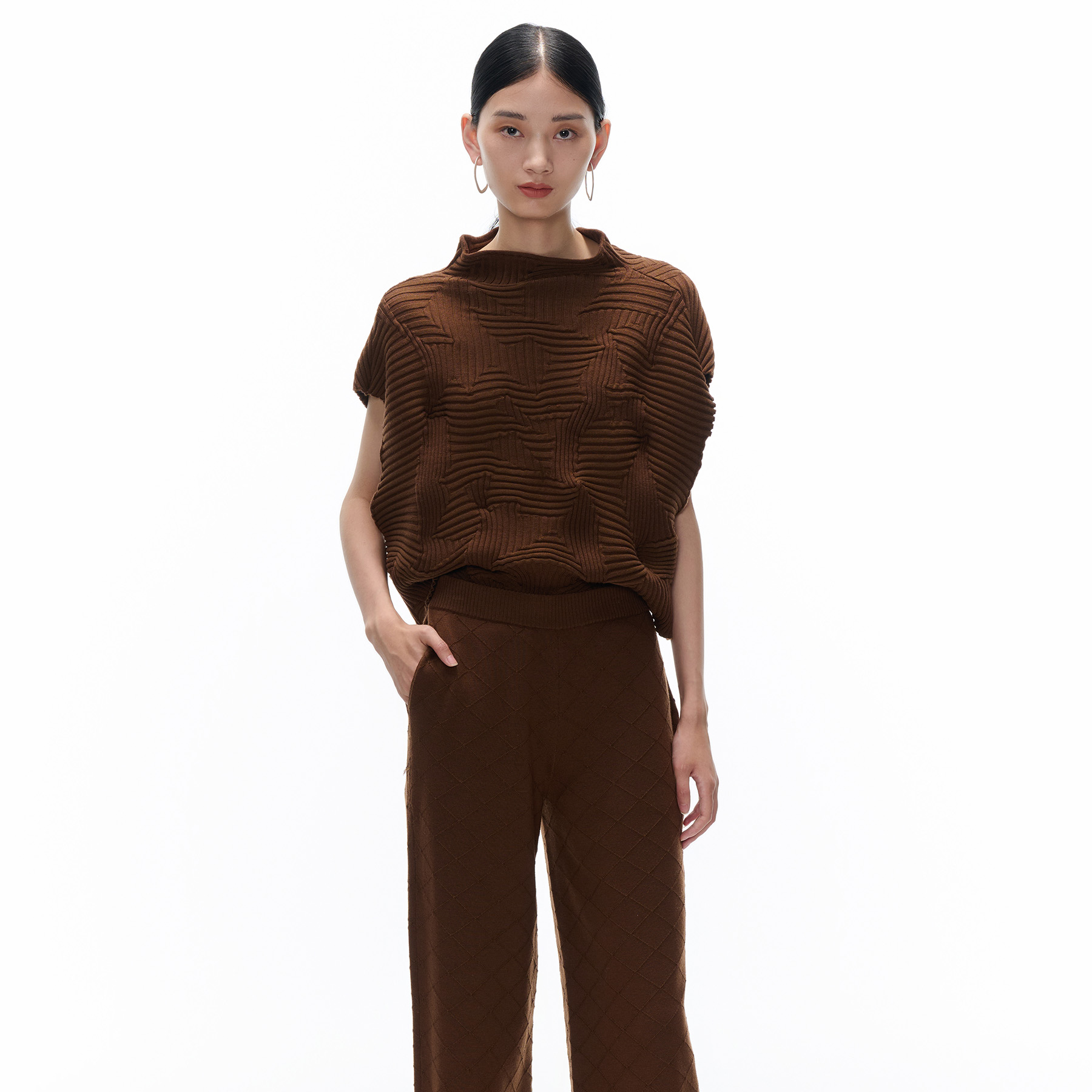 全羊毛纱线，独有电脑手绘花型图案