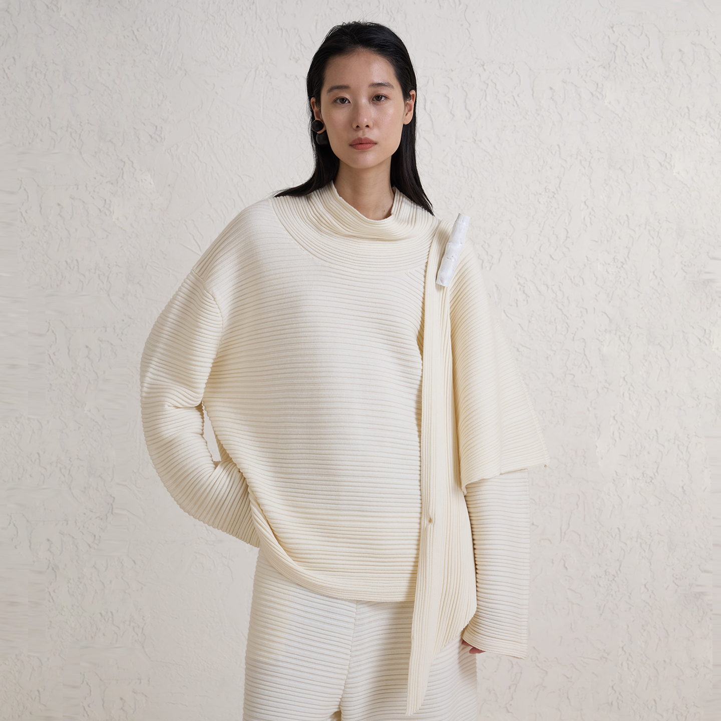 羊毛荡领套头衫显瘦遮肉挺阔有型