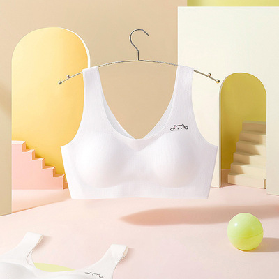 无痕内衣女发育期小背心初中学生高中生青春期女生文胸