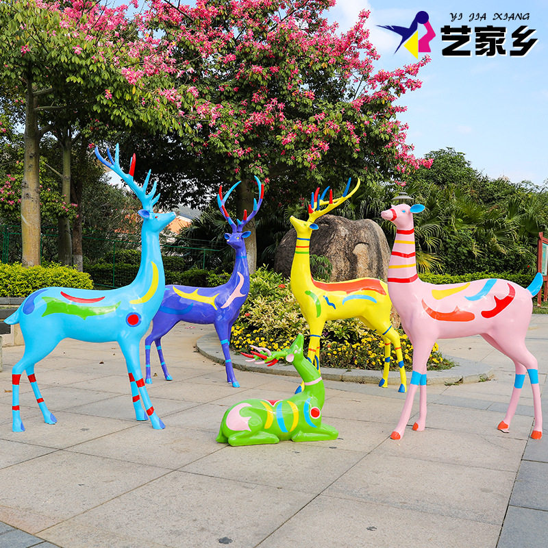 园林景观彩绘梅花鹿雕塑摆件