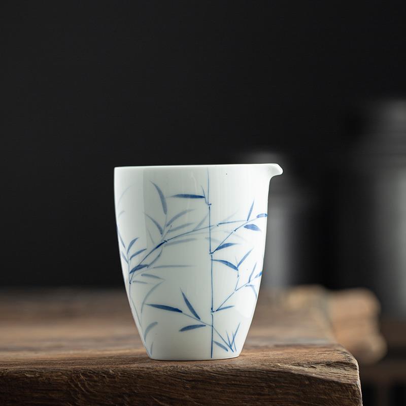 臻璞手绘青花公道杯单个断水陶瓷分茶器茶具茶海手工茶道配件家用