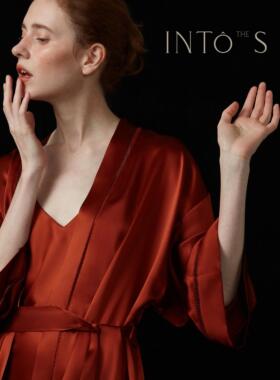 进入S“婚礼婚礼”22木米重丝绸睡衣红色新娘晨衣