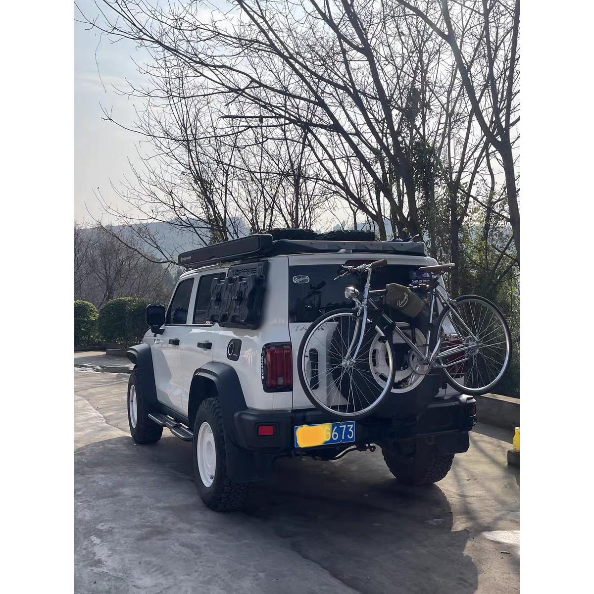 坦克300自行车挂架备胎自行车挂架,无损安装可折叠不挡牌照倒影