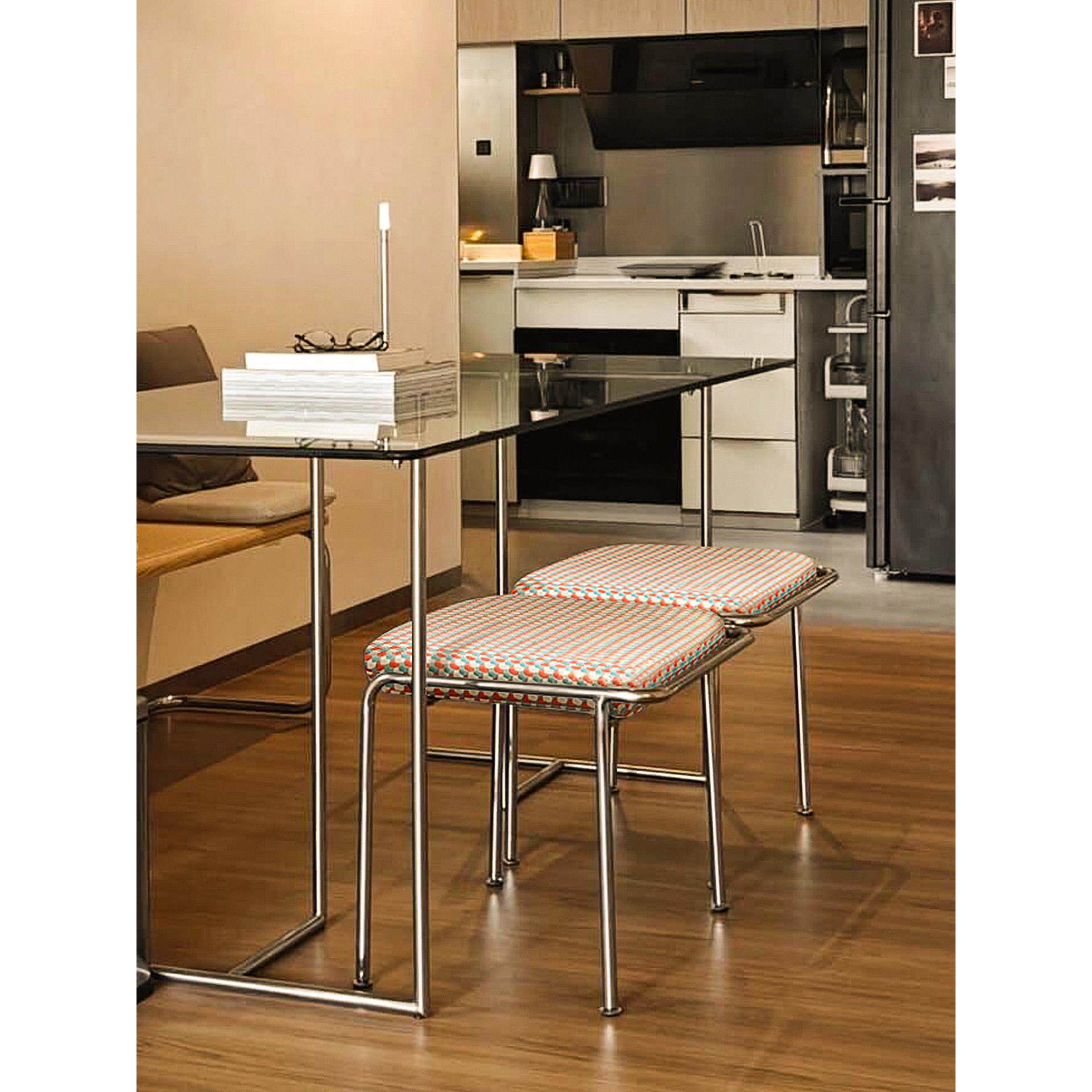 包豪斯风餐桌椅子化妆凳软梳妆台家用卧室格子换鞋凳子板凳矮脚坐