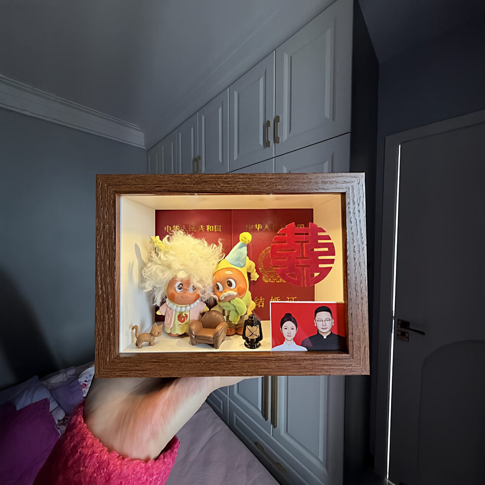 星星人怦然心动盲盒展示盒结婚证收纳相框手办diy造景情侣礼物