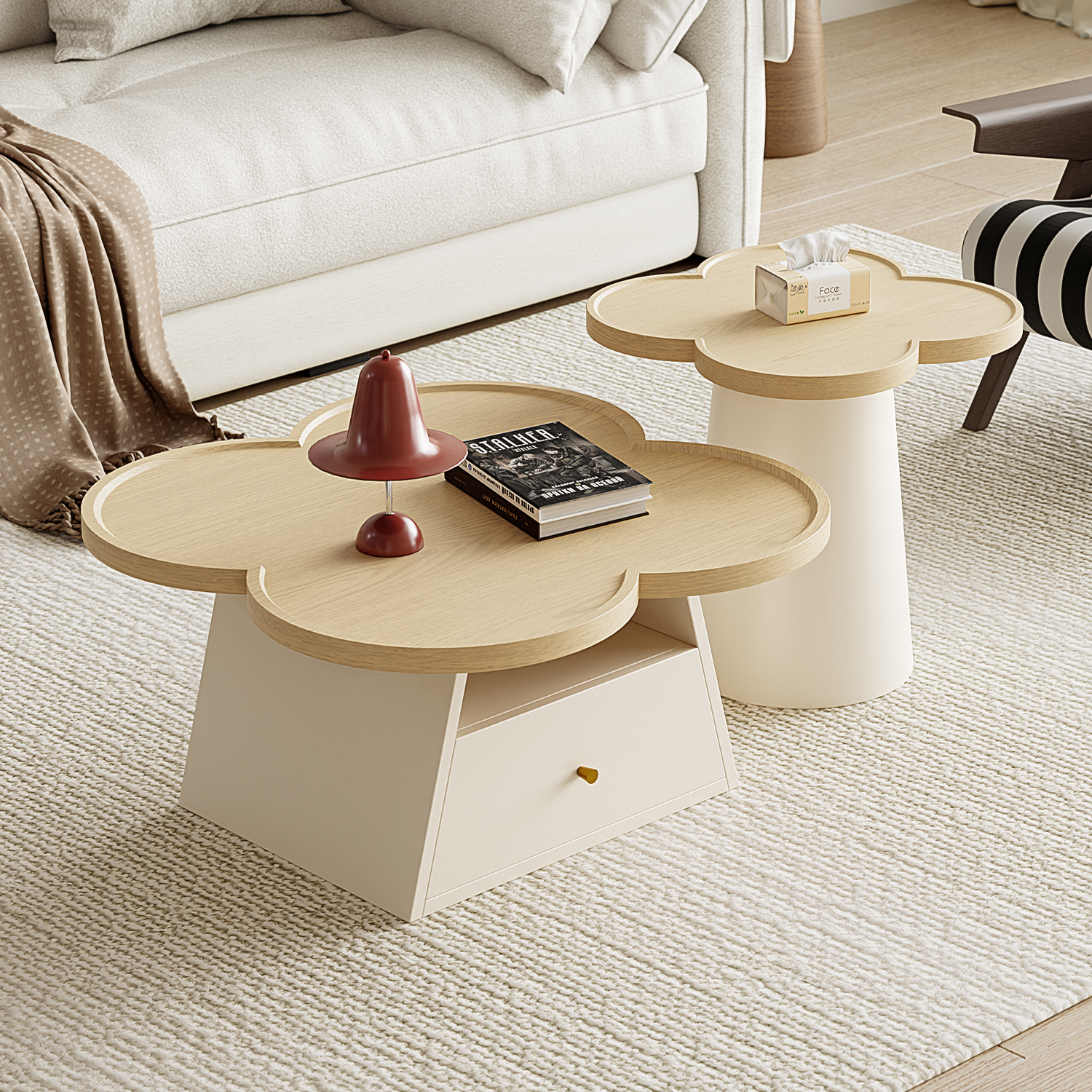 奶油风创意四叶草茶几