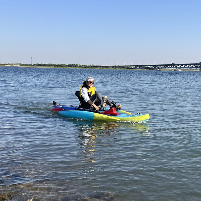 三舱式充气划艇 踏板式驱动落差式冲浪板 PVC冲浪充气渔船