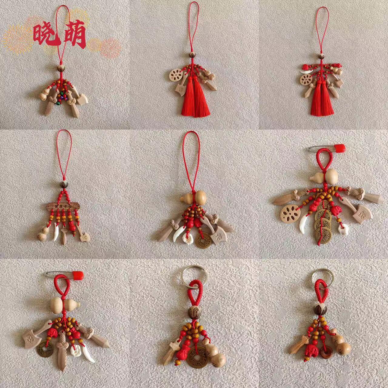 桃木吊绳红绳挂件饰品纯手工编制厂家供应桃木刀剑斧葫芦狗牙