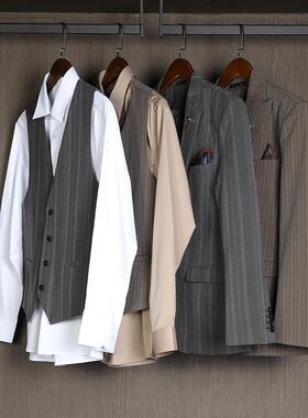 样板房衣帽主卧西服装设计师款商务男士外套衣柜意式轻奢衣服软装