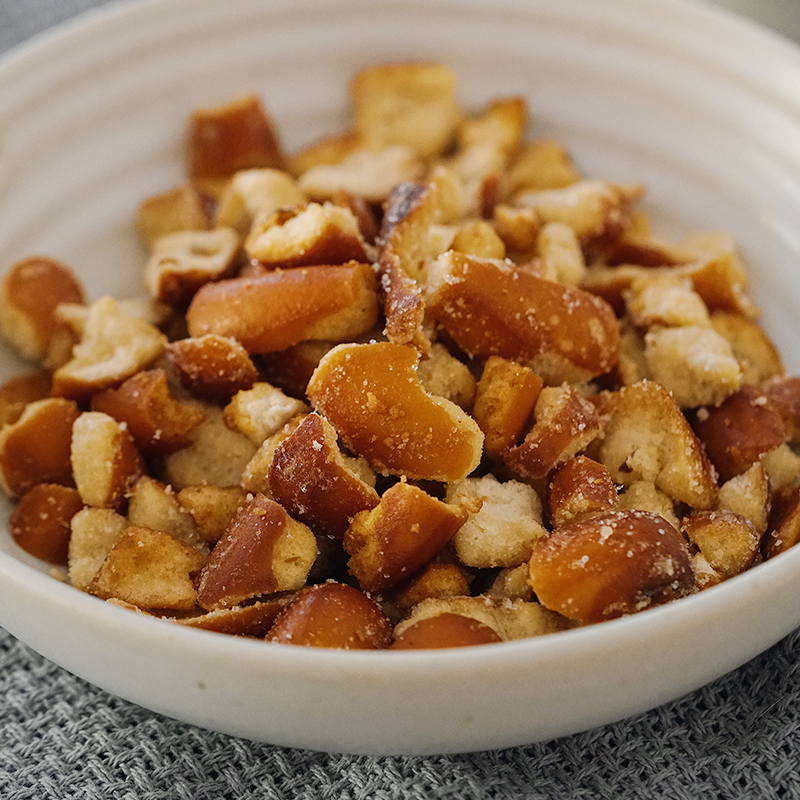 夏午三点 海盐碱水面包干咸香酥脆网红休闲小吃零食早餐饼干