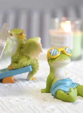 小青蛙摆件治愈情绪稳定工位女生解压办公桌面装饰品可爱手机支架