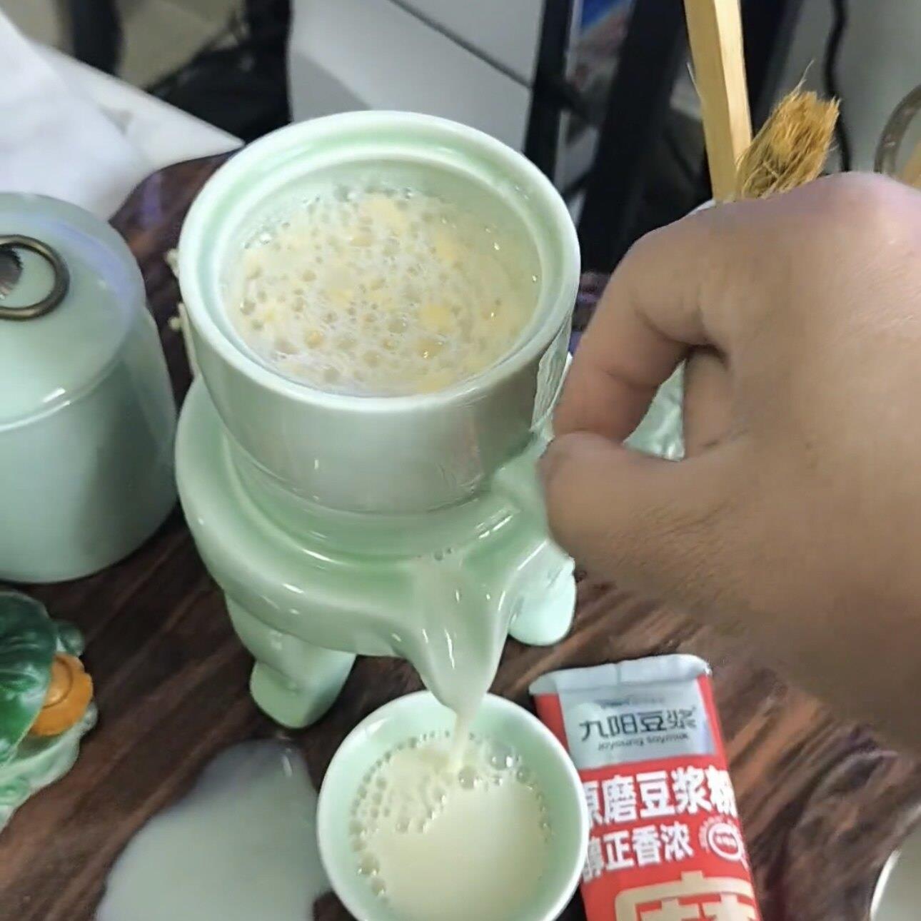 青瓷懒人茶具套组家用石磨泡茶壶功夫茶杯时来运转半自动冲茶器