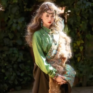 藏族拉萨绿色藏袍民族服装新款拍摄旅游写真西藏服饰女装演出服装