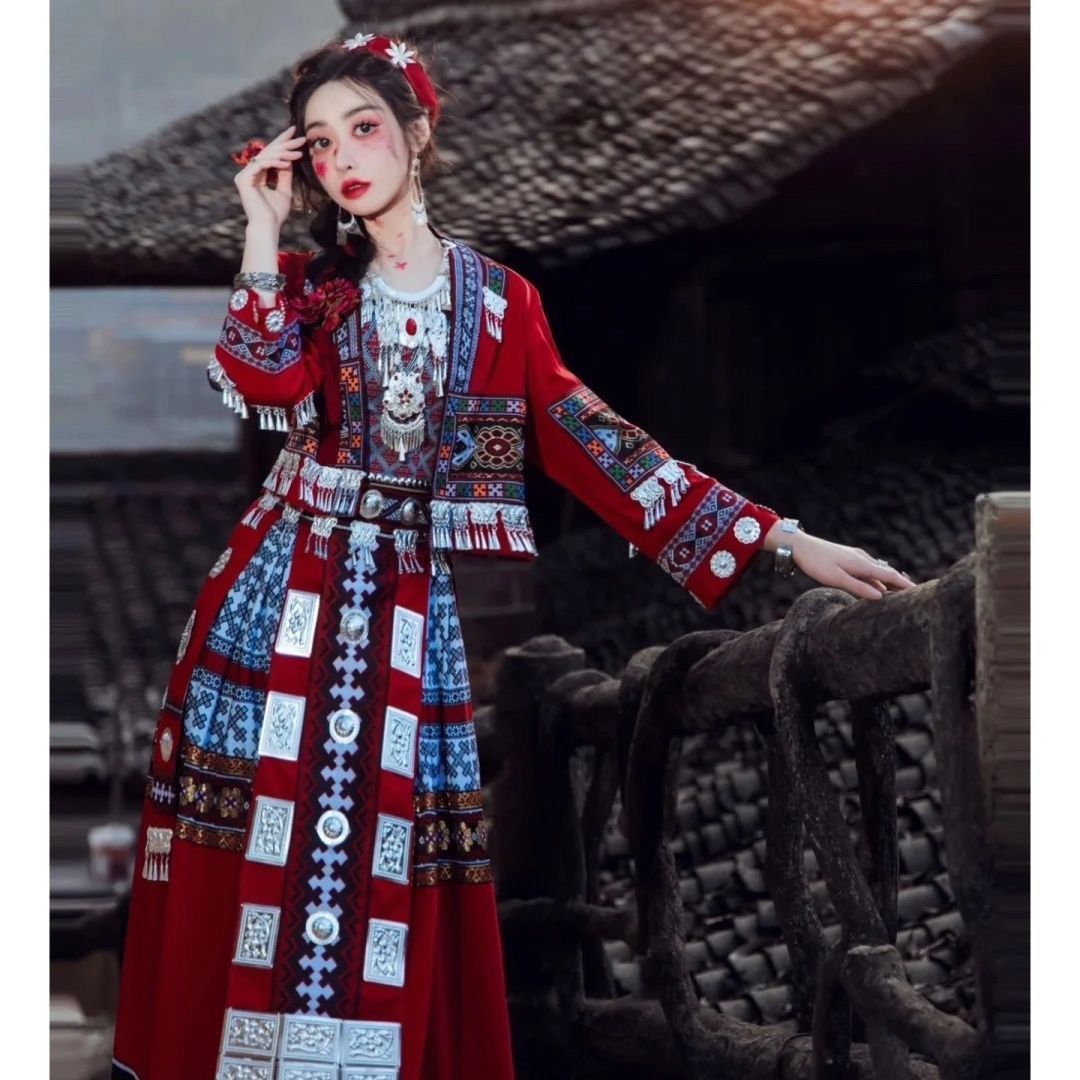 女套装苗疆少女新款红色传统民族