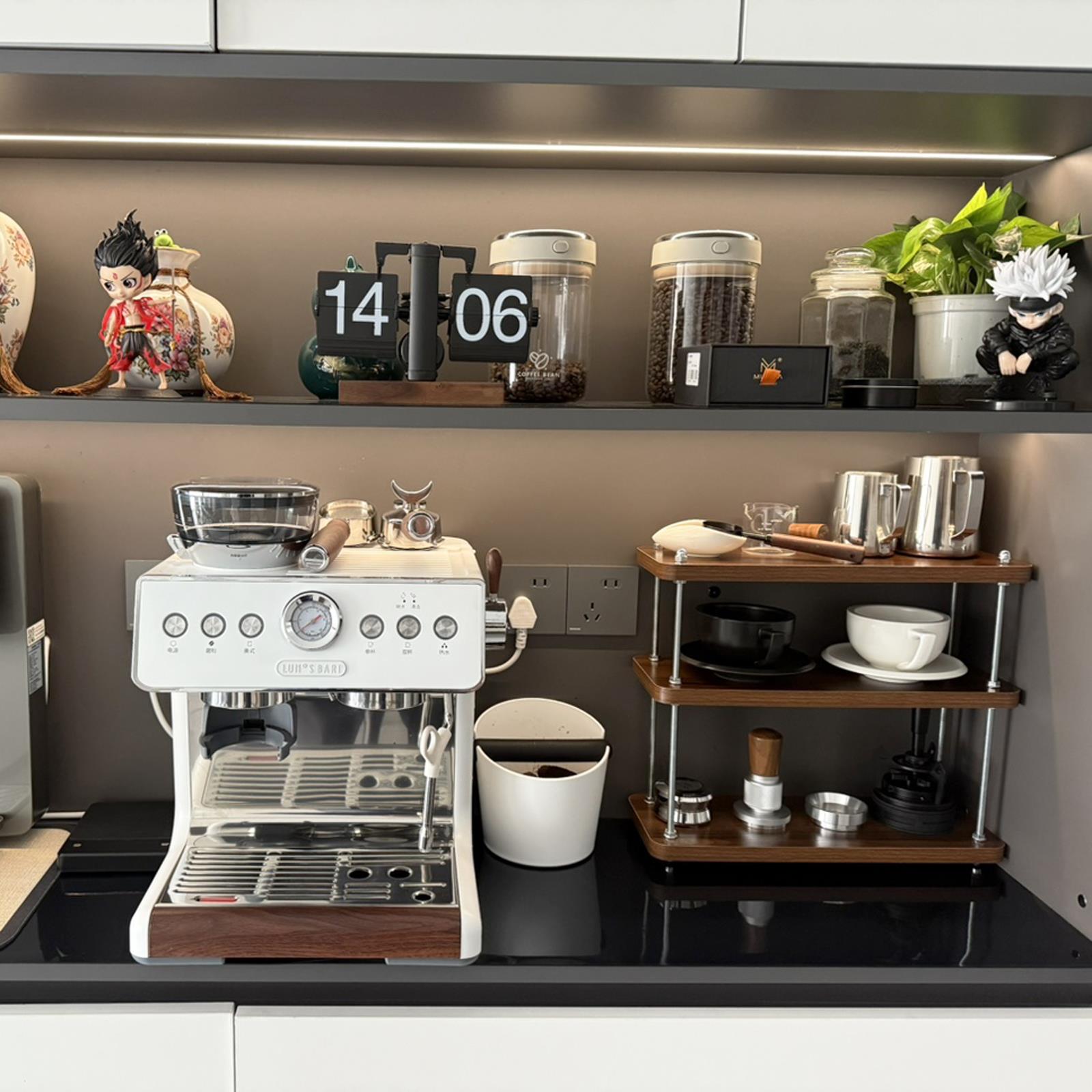 实木咖啡角杯架餐柜吧台置物架马克杯水杯器具布置展示架子