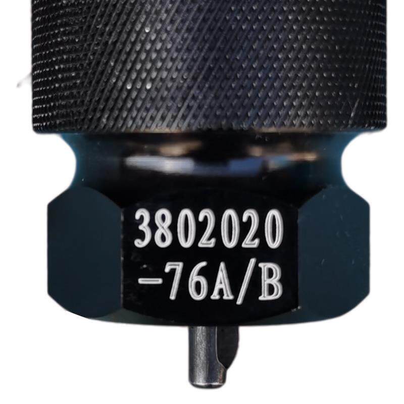 适用解放J6里程表传感器J5奥威车速里程表传感器赛龙迈速表电器件