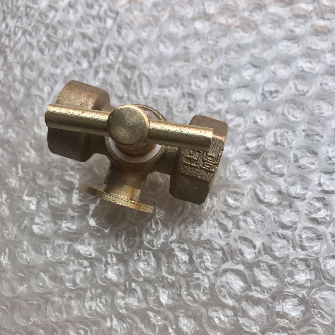 压力表三通旋塞阀 两边内螺纹G1/2 中心无螺纹处排气用 1.6mpa