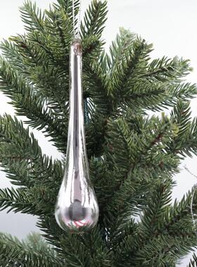 圣诞银色泪滴玻璃悬挂装饰 节日庆典、新年装饰场景