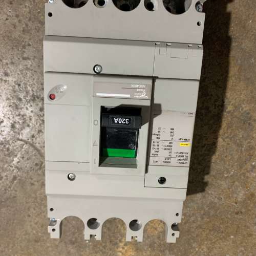 {议价}断路器NSC400K，320A，实物拍摄，成色漂亮，功