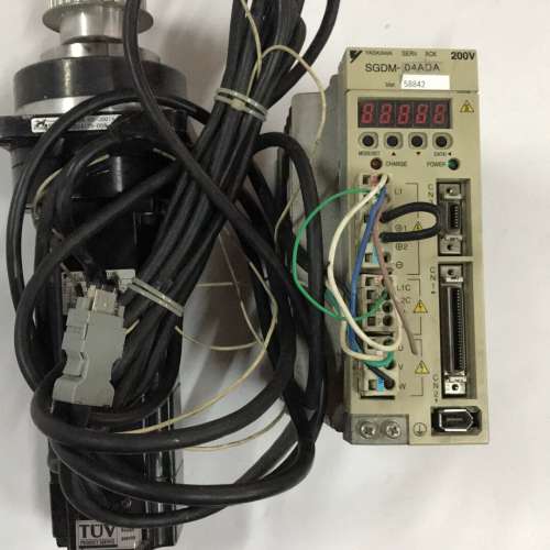 {议价}SGDM-04ADA-2.8A-0.4KW安川驱动器一套