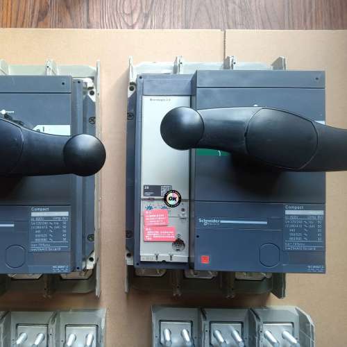 {议价}塑壳断路器NS800A/3P800A 1000A 12