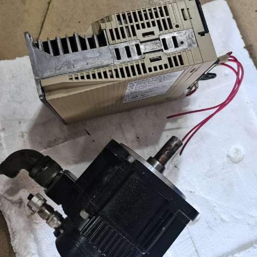 {议价}安川五系850瓦伺服套装，驱动器SGDV-7R6A01A电机