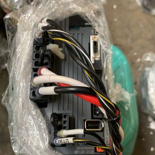 {议价}MR-J4-350B，成色几乎