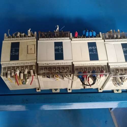 {议价}信捷XC2-16T-E，3个，XC3-14T-E，1个，成色