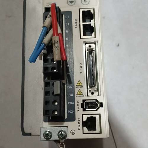 {议价}伺服驱动器 LXM23AU15M3X ，九成新。1.5