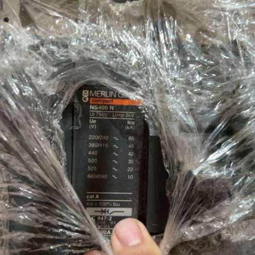 {议价}漏电断路器 NS400N 4P400A