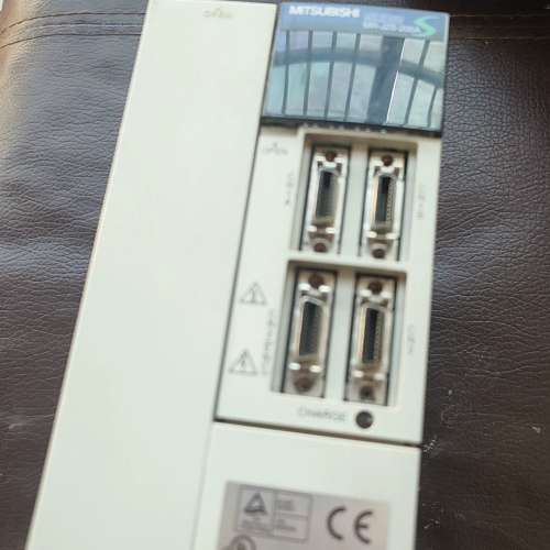 {议价}伺服驱动  MR-J2S-200A   2kw