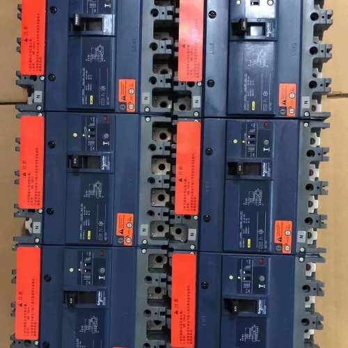 {议价}EZD塑壳漏电断路器 4P 63A 100A