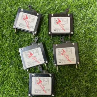 {议价}Carling断路器BR1-B0-34-610-121-D议