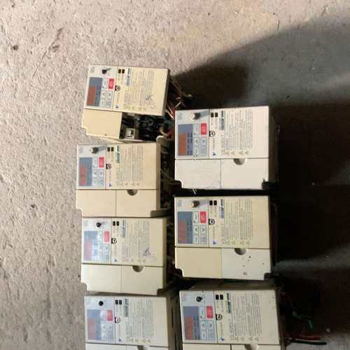 {议价}安川VS-606V7系列。 ClMR-V7AT40P7。